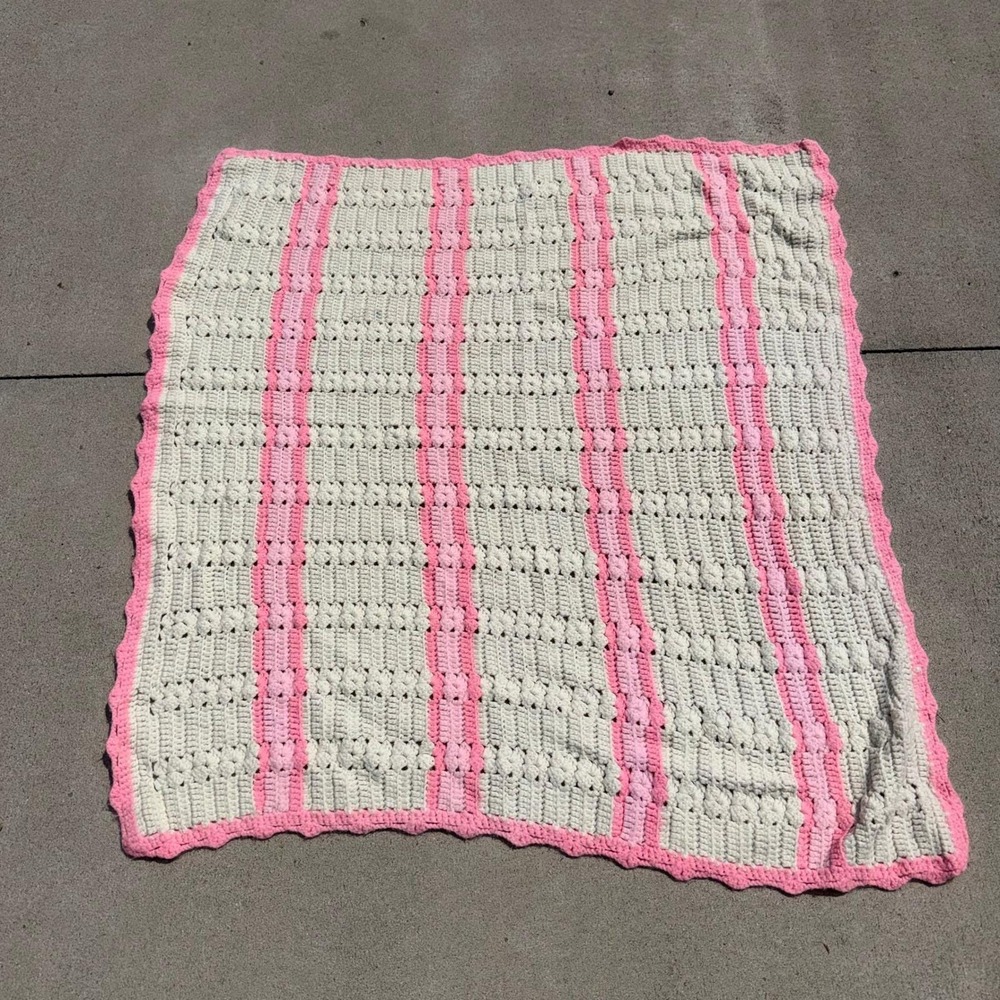 Handmade Crochet Baby Blanket Pink Cream Popcorn Stitch Scalloped Edge Afghan